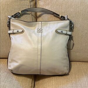 Coach Cream Leather Shoulder Bag